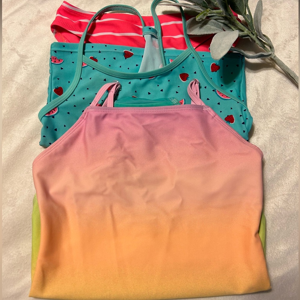 Old Navy Swimsuits - Lot of 2